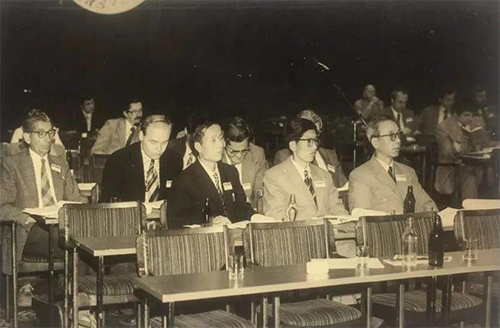 史历修参加国际自动化联合会国际学术会议 史历修参加国际自动化联合会国际学术会议