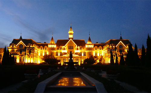 某欧式建筑夜景照明 某欧式建筑夜景照明